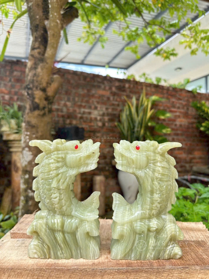 Cá chép hóa rồng ngọc Onyx, linh vật phong thủy, tượng linh vật phong thủy, cá chép hóa rồng ngọc onyx, tượng cá chép hóa rồng ngọc onyx, tượng cá chép hóa rồng, cá chép hóa rồng bằng đá