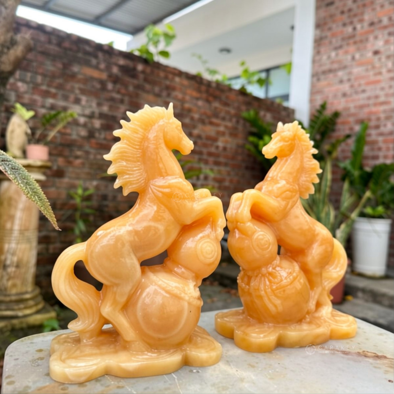 Tượng ngựa đá ngọc hoàng long, linh vật phong thủy, tượng linh vật phong thủy, cá chép hóa rồng ngọc onyx, tượng cá chép hóa rồng ngọc onyx, tượng cá chép hóa rồng, cá chép hóa rồng bằng đá, tượng ngựa đá ngọc hoàng long, ngựa đá ngọc hoàng long, tượng ngựa bằng đá,