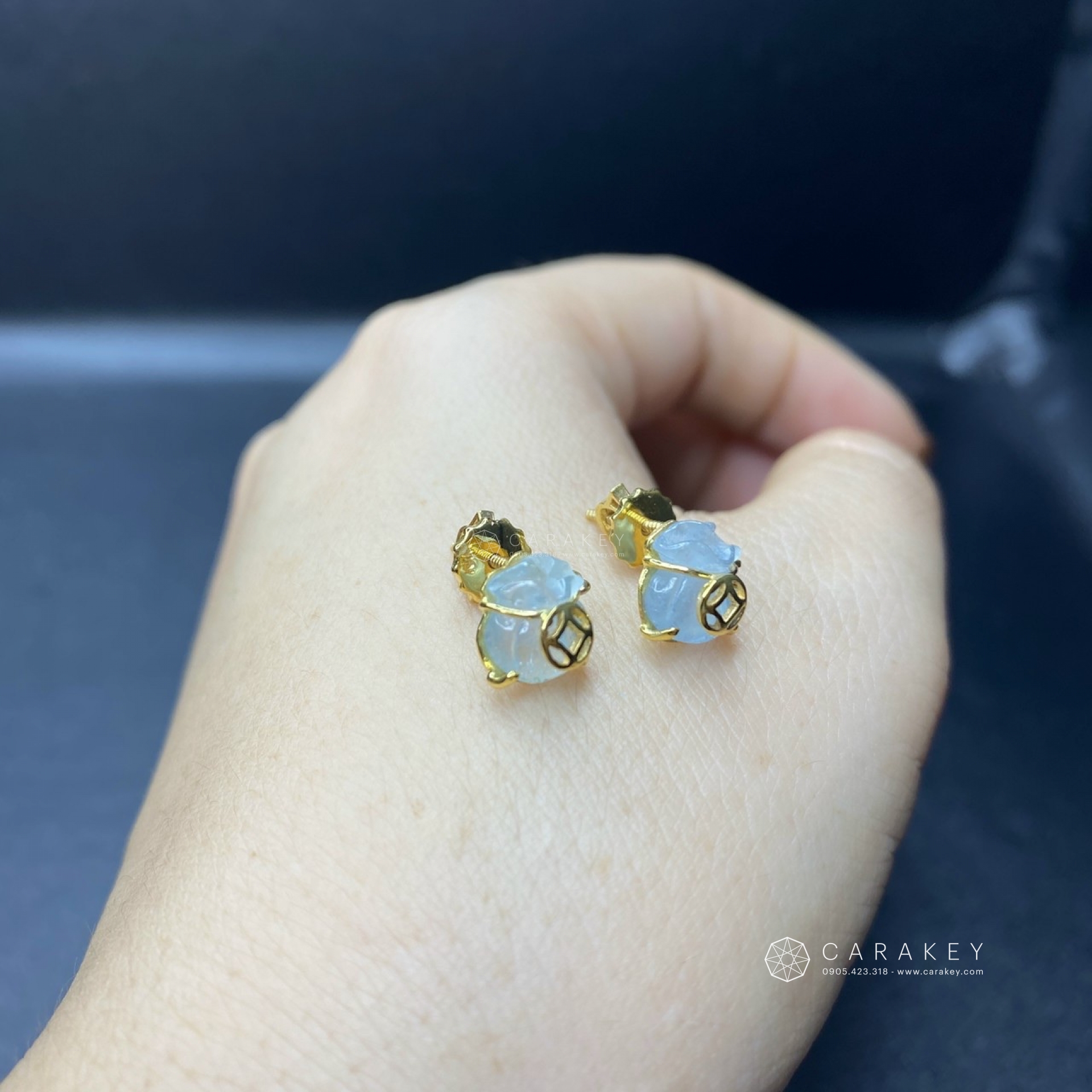 Hoa tai đá thạch anh aquamarine, hoa tai đá thạch anh, hoa tai đá phong thủy, hoa tai bằng đá, hoa tai đá quý, hoa tai bằng đá quý, hoa tai đá thạch anh tóc, hoa tai đá thạch anh aquamarine, hoa tai đá aquamarine