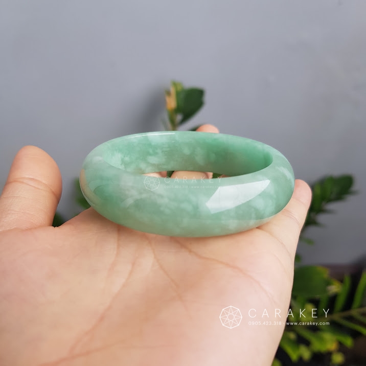 Kiềng ngọc bích,