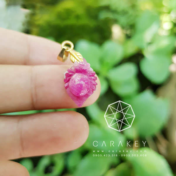 Mặt dây chuyền nhện đá ruby, mặt dây chuyền đá, mặt dây chuyền đá thạch anh, dây chuyền đá thạch anh, mặt dây chuyền đá phong thủy, mặt dây chuyền đá tự nhiên, mặt dây chuyền phong thuỷ, mặt dây chuyền cẩm thạch, mặt dây chuyền đá ruby, mặt dây chuyền đá quý, dây chuyền đá phong thủy, mặt dây chuyền bằng đá, dây chuyền mặt đá phong thủy