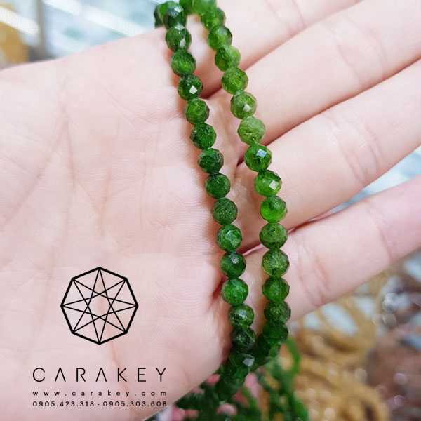 Chuỗi thạch anh Diopside, vòng tay phong thủy, vòng tay bằng đá, vòng đá phong thủy, vòng tay đá phong thủy, vòng đá thạch anh, vòng tay đá thạch anh, vòng đeo tay phong thủy, vòng đeo tay đá phong thủy, vòng đá đeo tay, vòng đá tỳ hưu, vòng tay đá phong thủy cho nam, vòng tỳ hưu đá phong thủy, vòng đá mã não